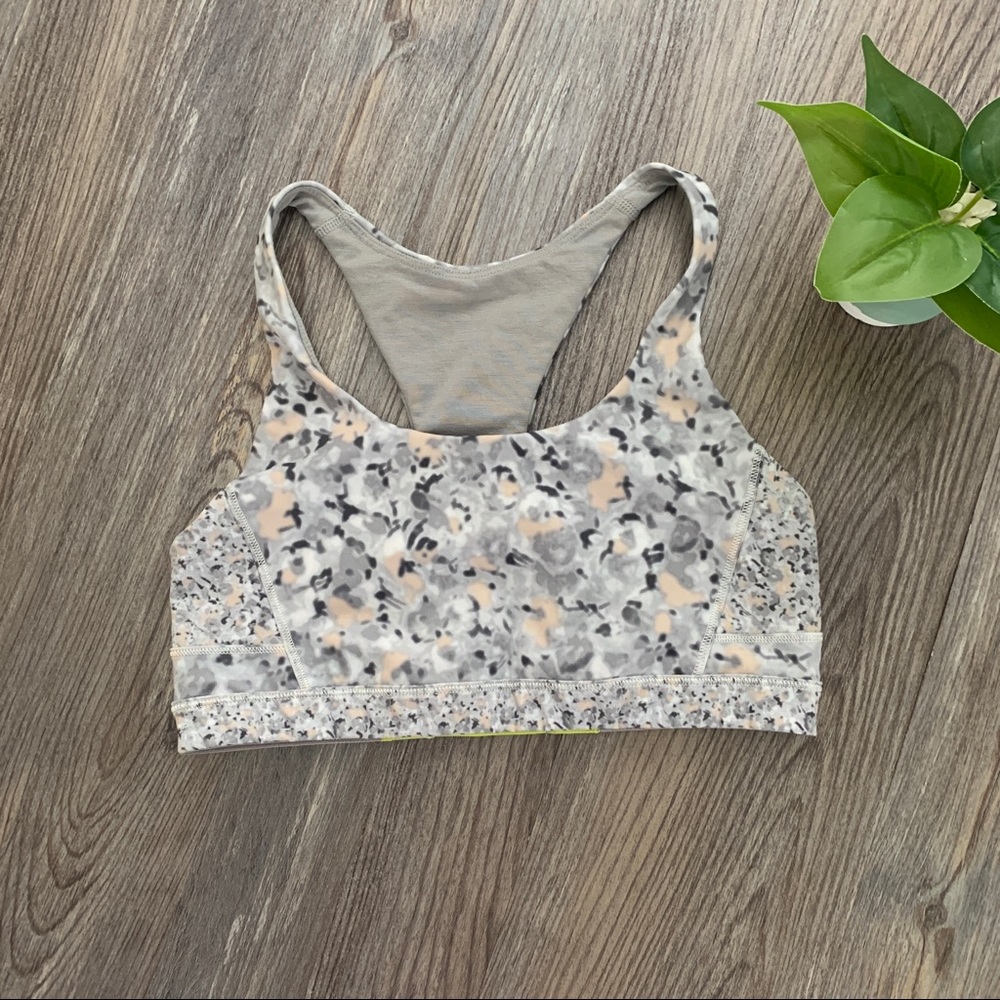 Lululemon Bra Size 6